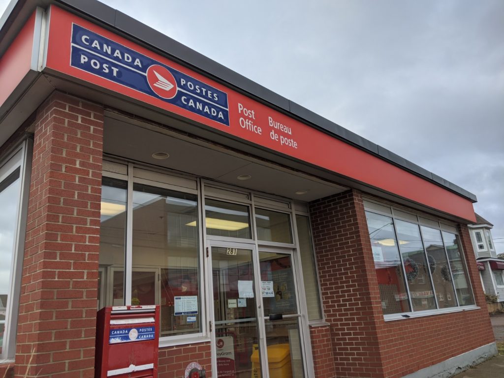 Post office in canada